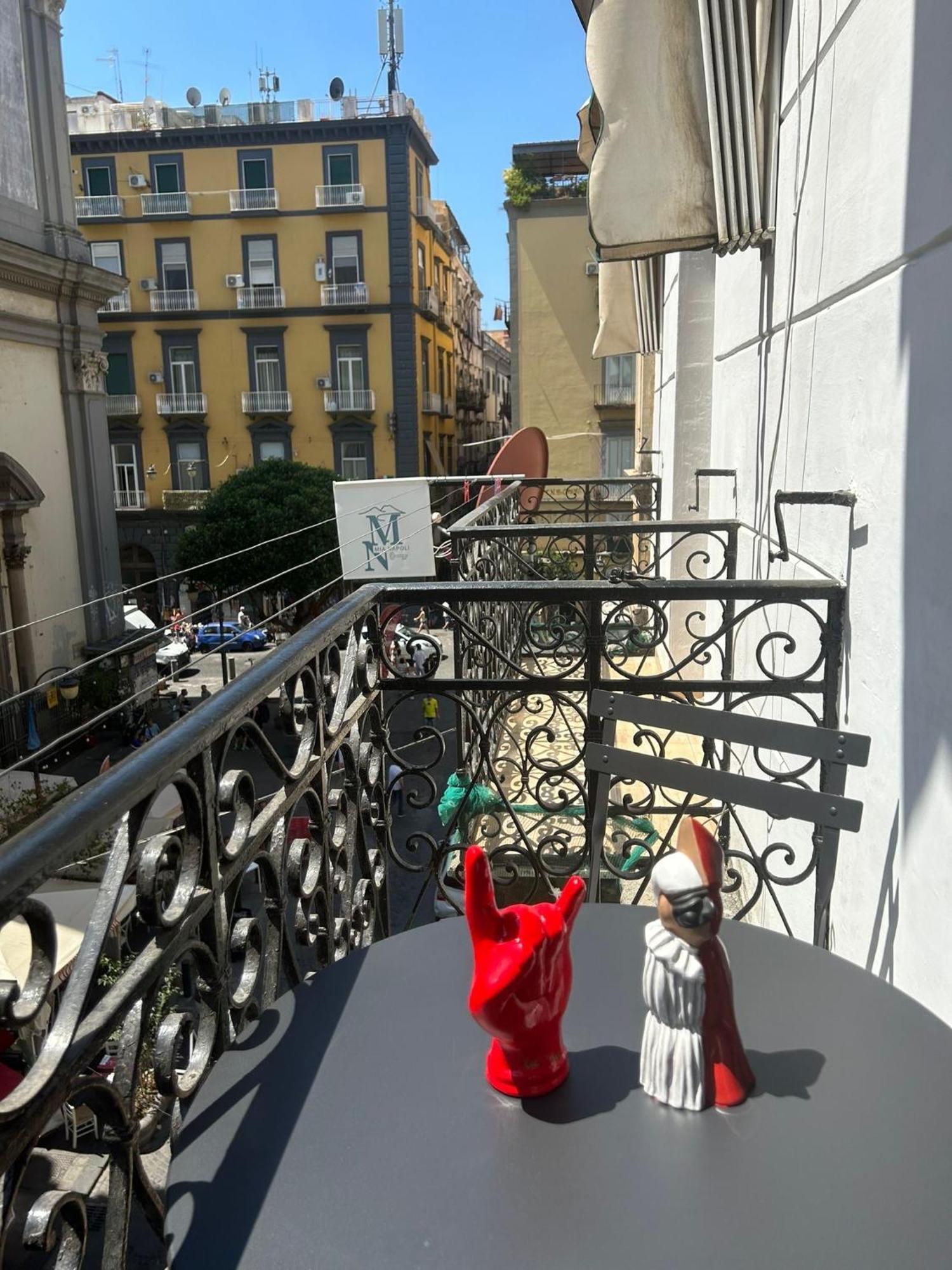 Bed and Breakfast Mia Napoli Екстер'єр фото