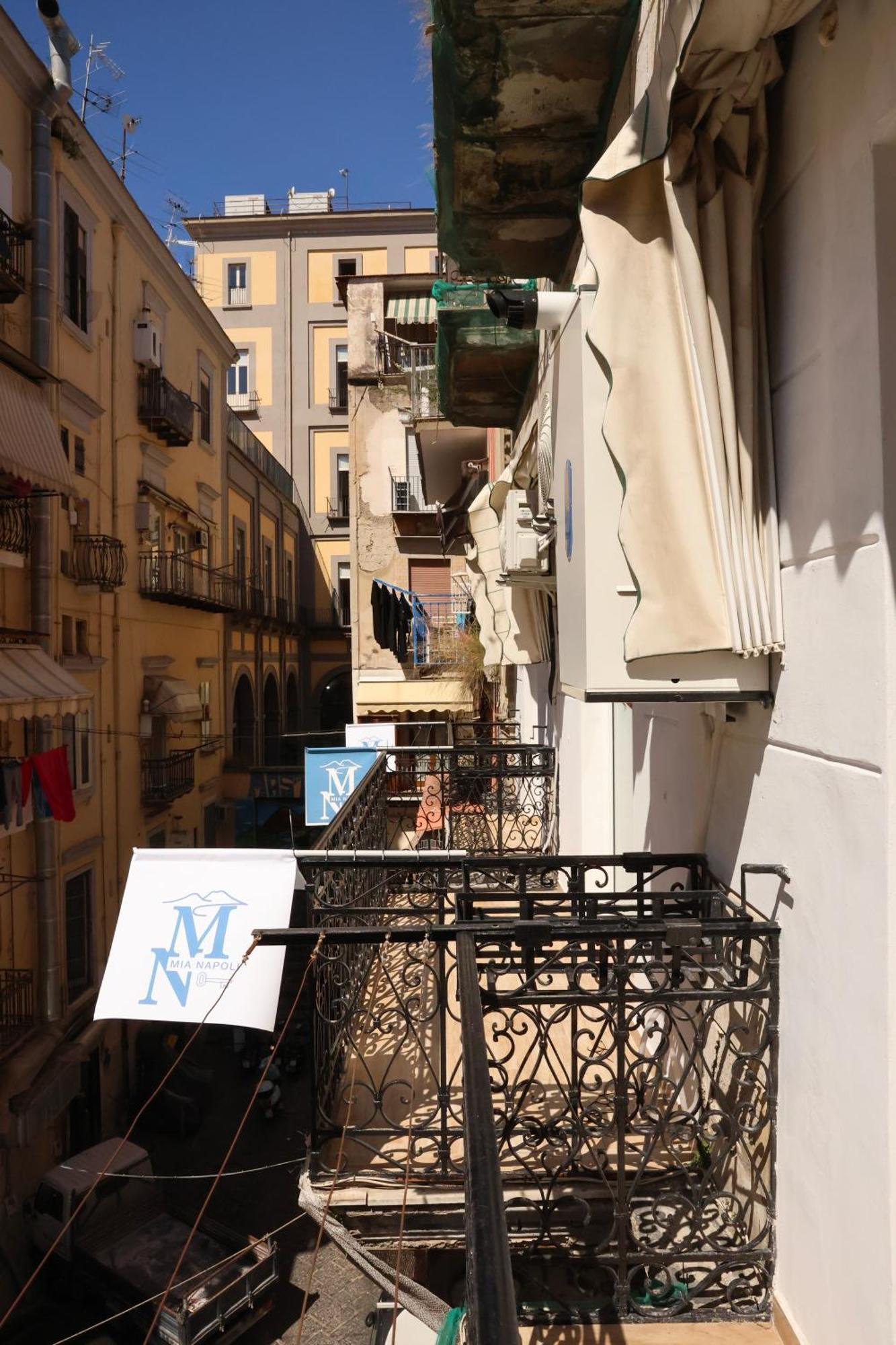 Bed and Breakfast Mia Napoli Екстер'єр фото